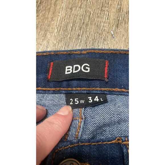 BDG Dark Wash Slim Jeans Size 25 EUC 2238 - Picture 3 of 5